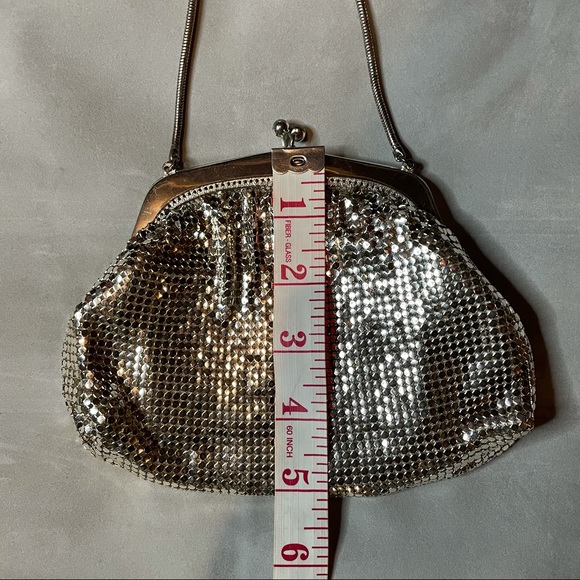 mini silver purse - Picture 4 of 5